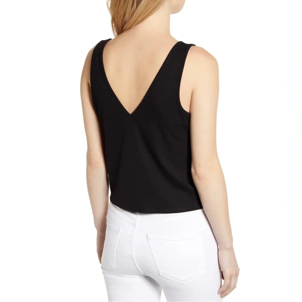 Knotted Rib Tank Top - Picture 2 of 7